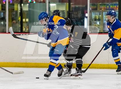 Thumbnail 2 in Warren Township vs D211 Chiefs (Gray) photogallery.