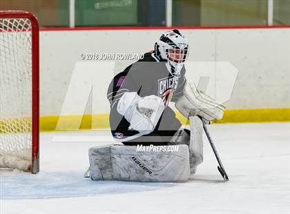 Thumbnail 3 in Warren Township vs D211 Chiefs (Gray) photogallery.