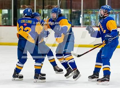 Thumbnail 3 in Warren Township vs D211 Chiefs (Gray) photogallery.