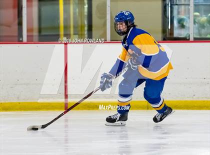 Thumbnail 3 in Warren Township vs D211 Chiefs (Gray) photogallery.