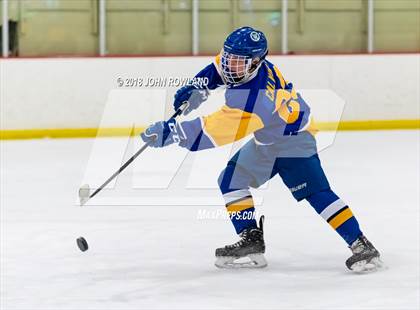 Thumbnail 1 in Warren Township vs D211 Chiefs (Gray) photogallery.