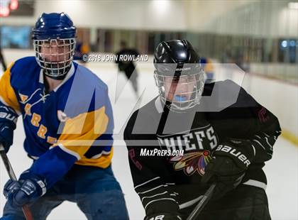 Thumbnail 1 in Warren Township vs D211 Chiefs (Gray) photogallery.
