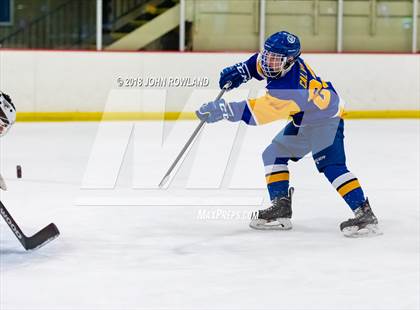 Thumbnail 2 in Warren Township vs D211 Chiefs (Gray) photogallery.