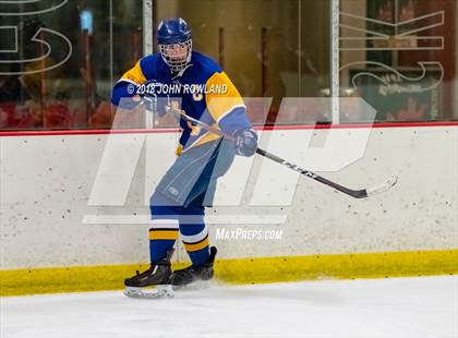 Thumbnail 3 in Warren Township vs D211 Chiefs (Gray) photogallery.