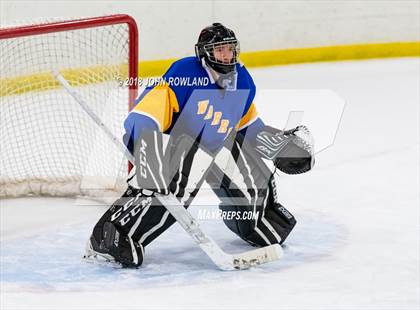 Thumbnail 3 in Warren Township vs D211 Chiefs (Gray) photogallery.