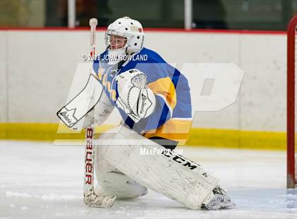 Thumbnail 3 in Warren Township vs D211 Chiefs (Gray) photogallery.