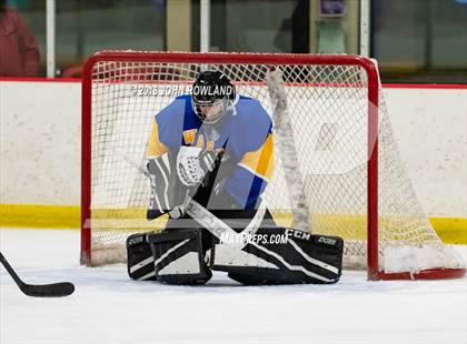 Thumbnail 3 in Warren Township vs D211 Chiefs (Gray) photogallery.