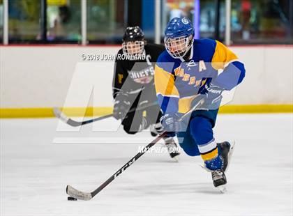 Thumbnail 3 in Warren Township vs D211 Chiefs (Gray) photogallery.