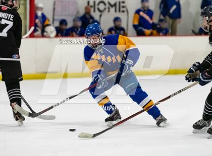 Thumbnail 3 in Warren Township vs D211 Chiefs (Gray) photogallery.