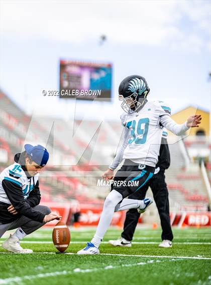 Thumbnail 1 in Corner Canyon vs. Farmington (UHSAA 6A Semifinal) photogallery.