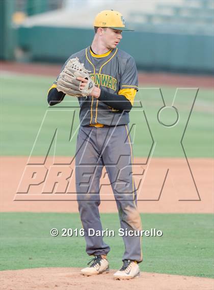 Thumbnail 2 in Greenway vs. Tucson High Magnet School (AIA D2 Final) photogallery.