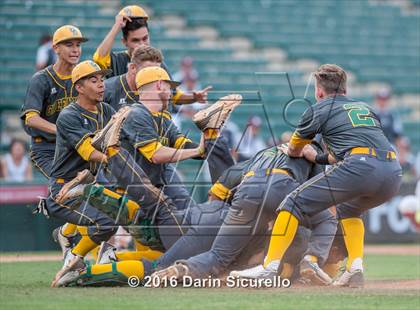 Thumbnail 1 in Greenway vs. Tucson High Magnet School (AIA D2 Final) photogallery.