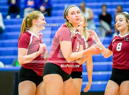 Thumbnail 1 in Auburn Mountainview vs Kentlake photogallery.