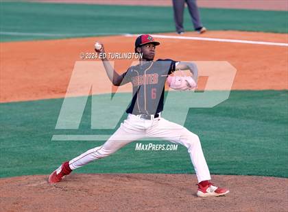 Thumbnail 2 in Hillgrove @ Lassiter photogallery.