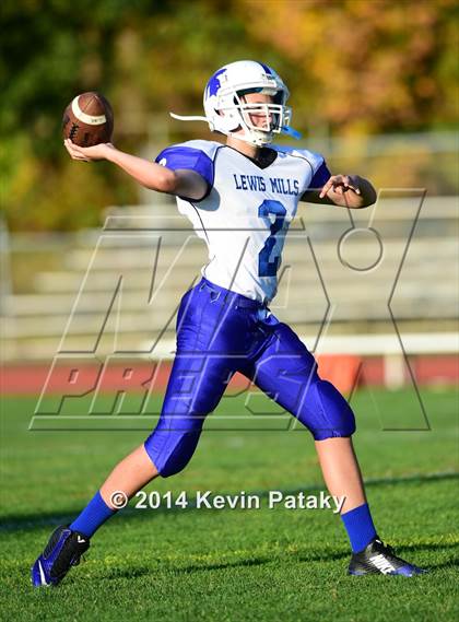 Thumbnail 1 in Lewis Mills @ North Branford photogallery.