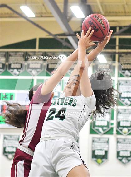 Thumbnail 1 in Eldorado vs Palo Verde (NIAA 4A Mountain Region Playoff) photogallery.