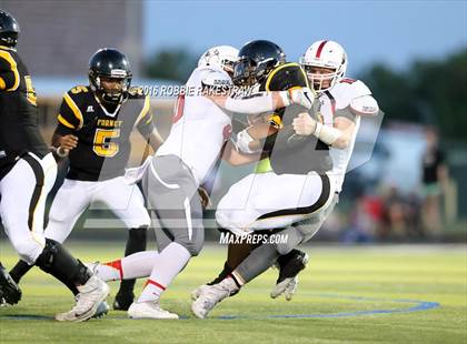 Thumbnail 3 in Lovejoy @ Forney photogallery.