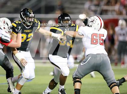 Thumbnail 3 in Lovejoy @ Forney photogallery.
