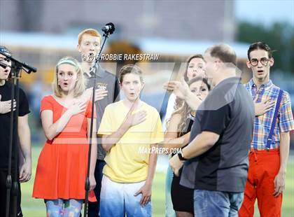 Thumbnail 3 in Lovejoy @ Forney photogallery.