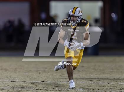 Thumbnail 3 in Kingsburg @ Golden West (CIF CS Division II Quarterfinal) photogallery.