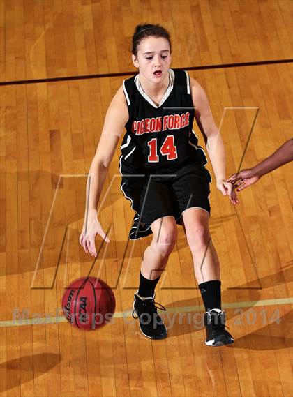Thumbnail 2 in Fulton vs Pigeon Forge (TSSAA Region 2-AA Semifinal) photogallery.