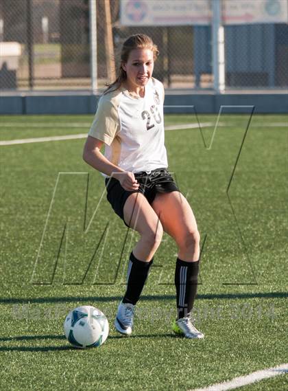 Thumbnail 3 in Enochs vs Merced photogallery.