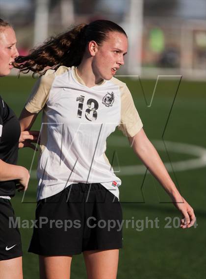 Thumbnail 2 in Enochs vs Merced photogallery.