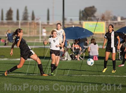 Thumbnail 2 in Enochs vs Merced photogallery.