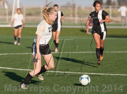 Thumbnail 3 in Enochs vs Merced photogallery.