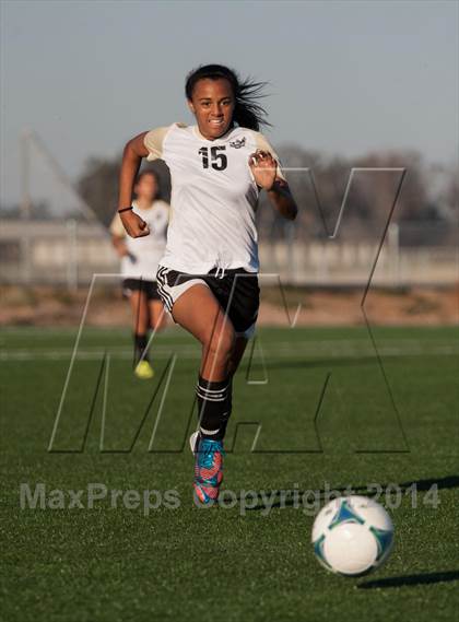 Thumbnail 2 in Enochs vs Merced photogallery.