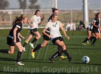Thumbnail 2 in Enochs vs Merced photogallery.