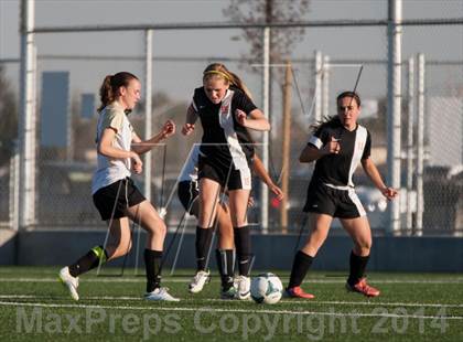 Thumbnail 2 in Enochs vs Merced photogallery.