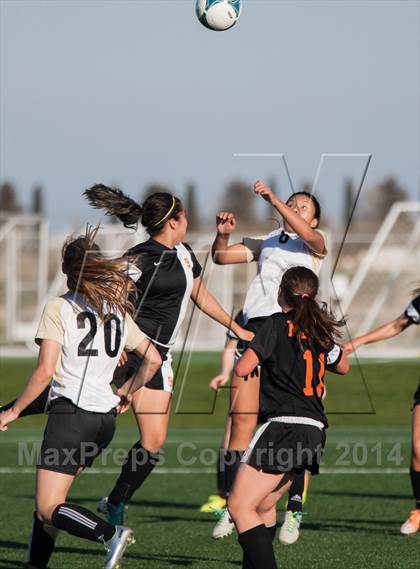Thumbnail 1 in Enochs vs Merced photogallery.