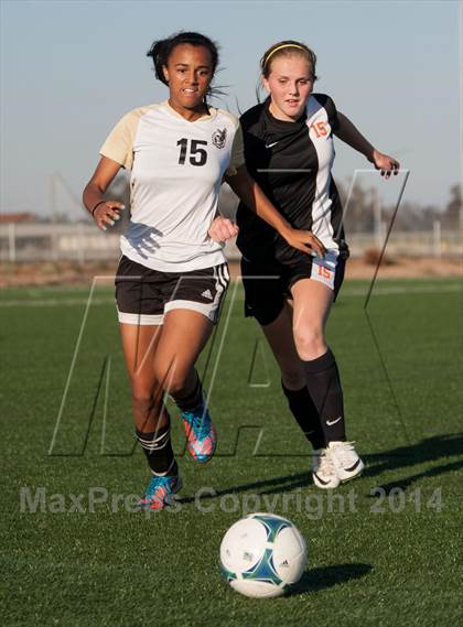 Thumbnail 3 in Enochs vs Merced photogallery.