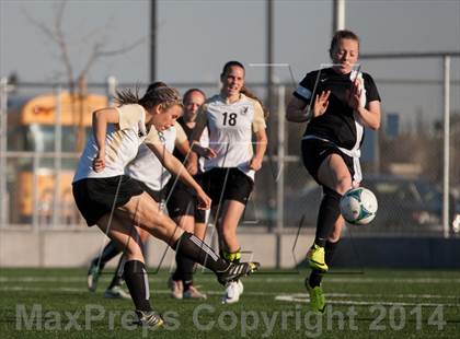 Thumbnail 3 in Enochs vs Merced photogallery.