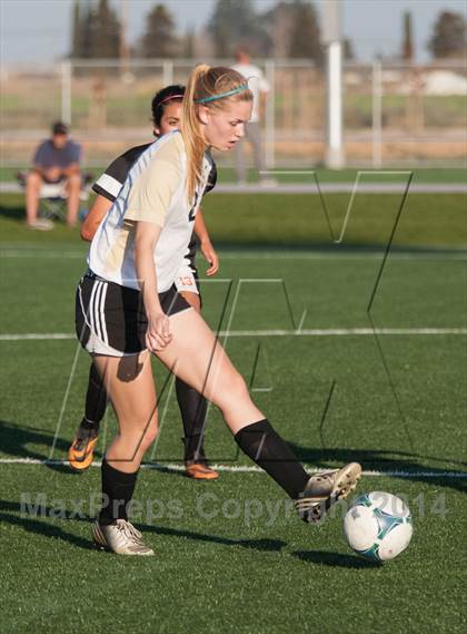 Thumbnail 1 in Enochs vs Merced photogallery.