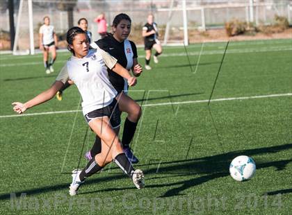 Thumbnail 2 in Enochs vs Merced photogallery.