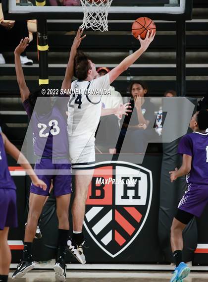 Thumbnail 1 in Brentwood School vs St. Anthony (Beverly Hills Tournament) photogallery.