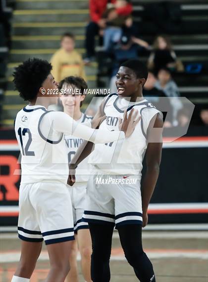 Thumbnail 1 in Brentwood School vs St. Anthony (Beverly Hills Tournament) photogallery.
