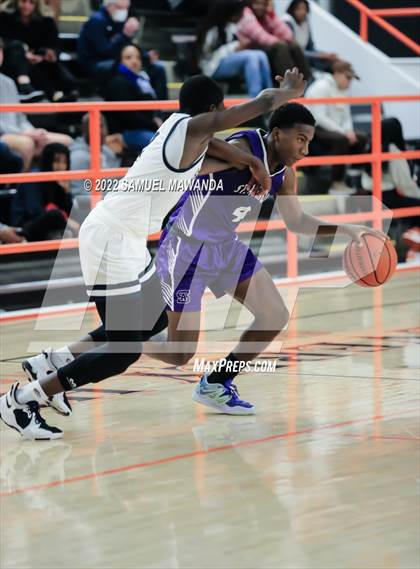 Thumbnail 3 in Brentwood School vs St. Anthony (Beverly Hills Tournament) photogallery.