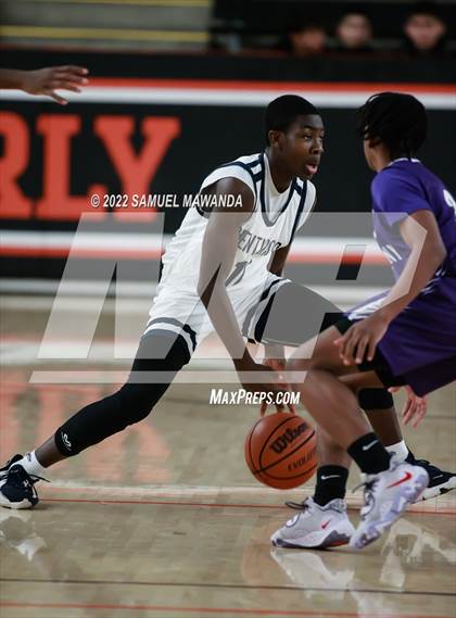 Thumbnail 3 in Brentwood School vs St. Anthony (Beverly Hills Tournament) photogallery.
