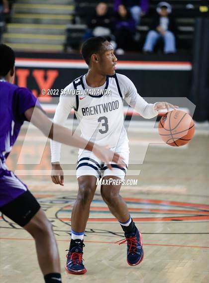 Thumbnail 3 in Brentwood School vs St. Anthony (Beverly Hills Tournament) photogallery.