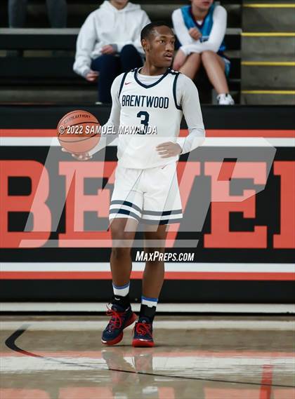 Thumbnail 3 in Brentwood School vs St. Anthony (Beverly Hills Tournament) photogallery.