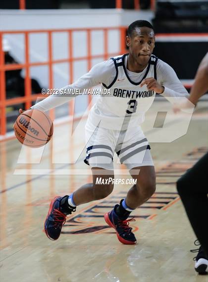 Thumbnail 2 in Brentwood School vs St. Anthony (Beverly Hills Tournament) photogallery.