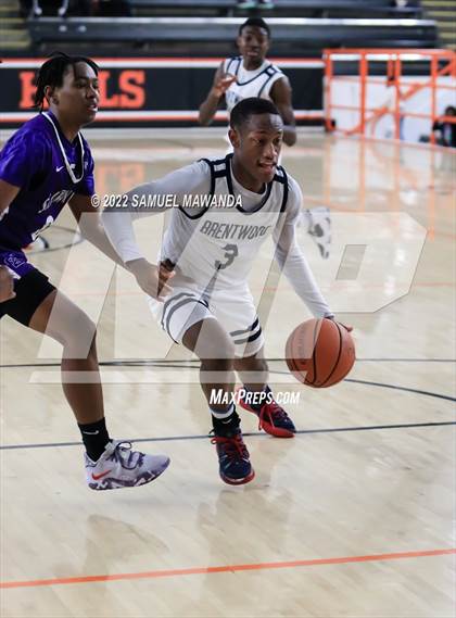 Thumbnail 1 in Brentwood School vs St. Anthony (Beverly Hills Tournament) photogallery.