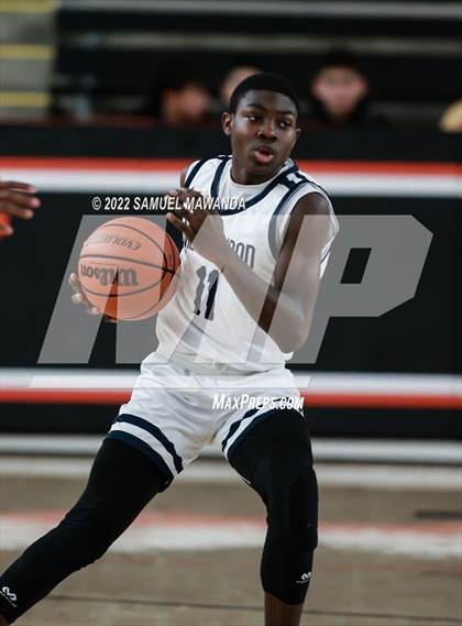 Thumbnail 2 in Brentwood School vs St. Anthony (Beverly Hills Tournament) photogallery.