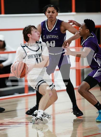 Thumbnail 3 in Brentwood School vs St. Anthony (Beverly Hills Tournament) photogallery.