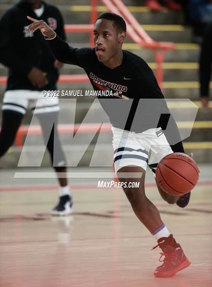 Thumbnail 2 in Brentwood School vs St. Anthony (Beverly Hills Tournament) photogallery.