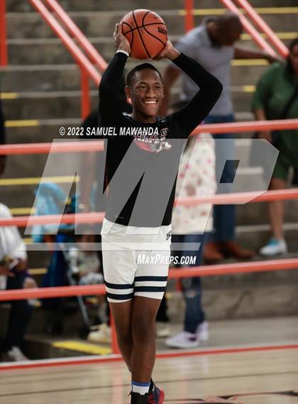 Thumbnail 1 in Brentwood School vs St. Anthony (Beverly Hills Tournament) photogallery.