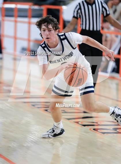 Thumbnail 2 in Brentwood School vs St. Anthony (Beverly Hills Tournament) photogallery.